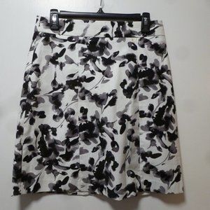 NEW  Cute H&M Textured A-Line Mini Skirt. Sz 6
